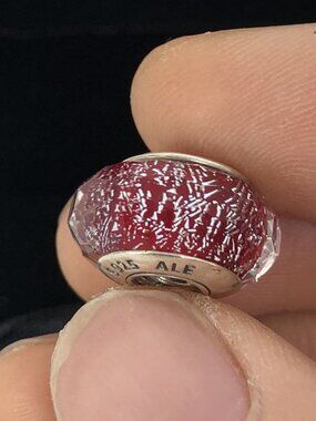 👍👍Pandora Disney Signature Color Red Murano Glass Charm
